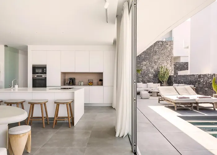 Luxliving Tenerife Balansa * アデヘ